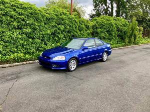 Honda Civic Si Coupe 2000 года  (NA)